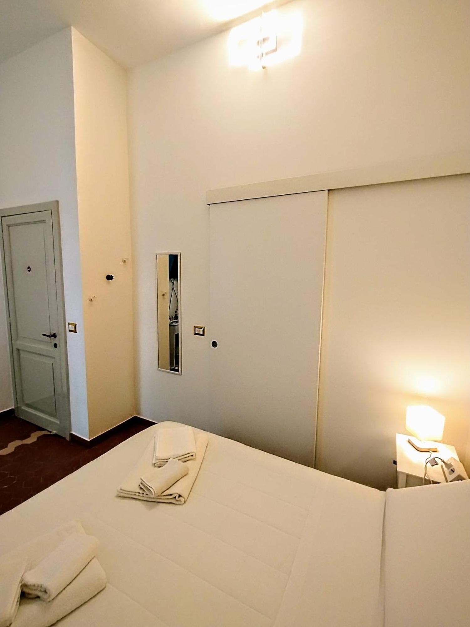 Suleima B&B Messina Centro エクステリア 写真
